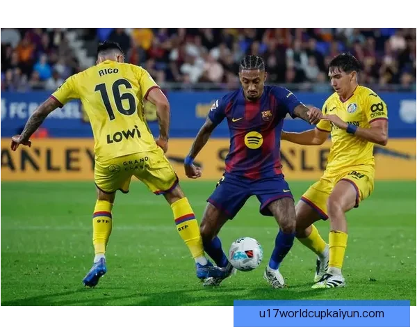 拉菲尼亚在弗里克战术体系中持续提升球队竞争力