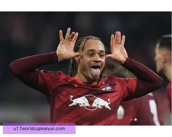 哈维·西蒙斯身价持续提升，市场潜力备受关注